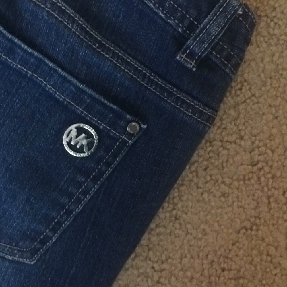 Women’s jeans